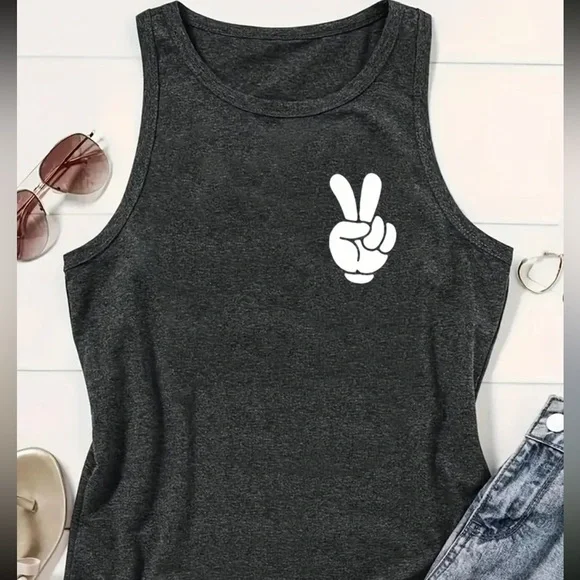 🖤 Mickey inspired tank top! - Picture 2 of 15
